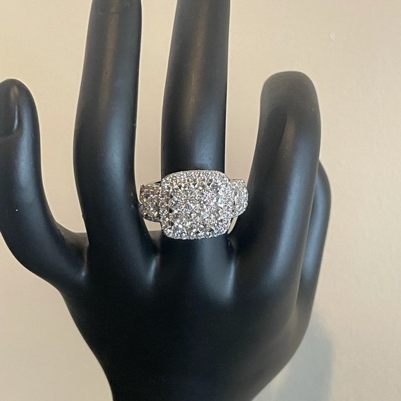14K 2.36 cttw VS Round Diamond Ring - Picture 1 of 3